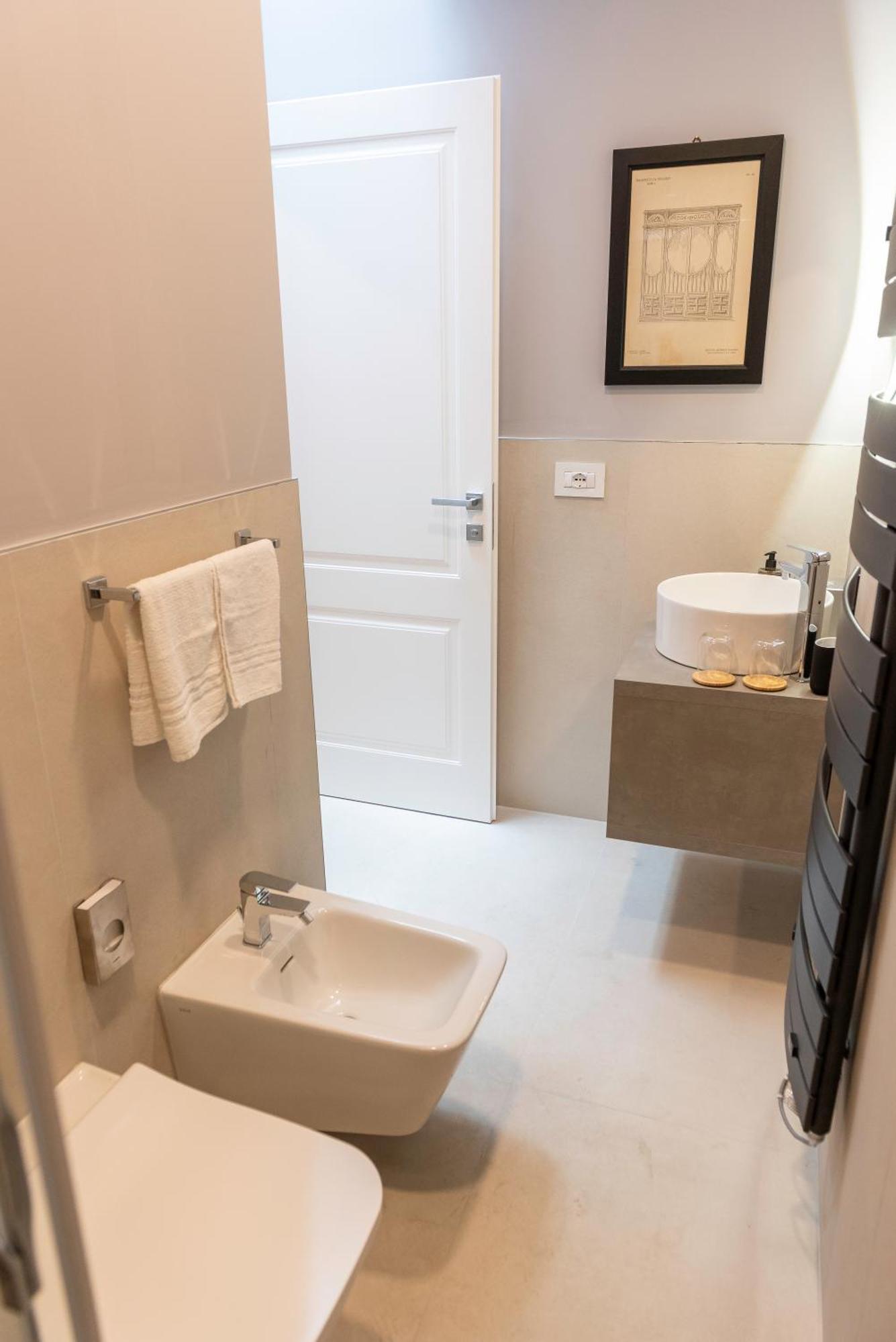 Regina Boutique Suites Terst Exteriér fotografie