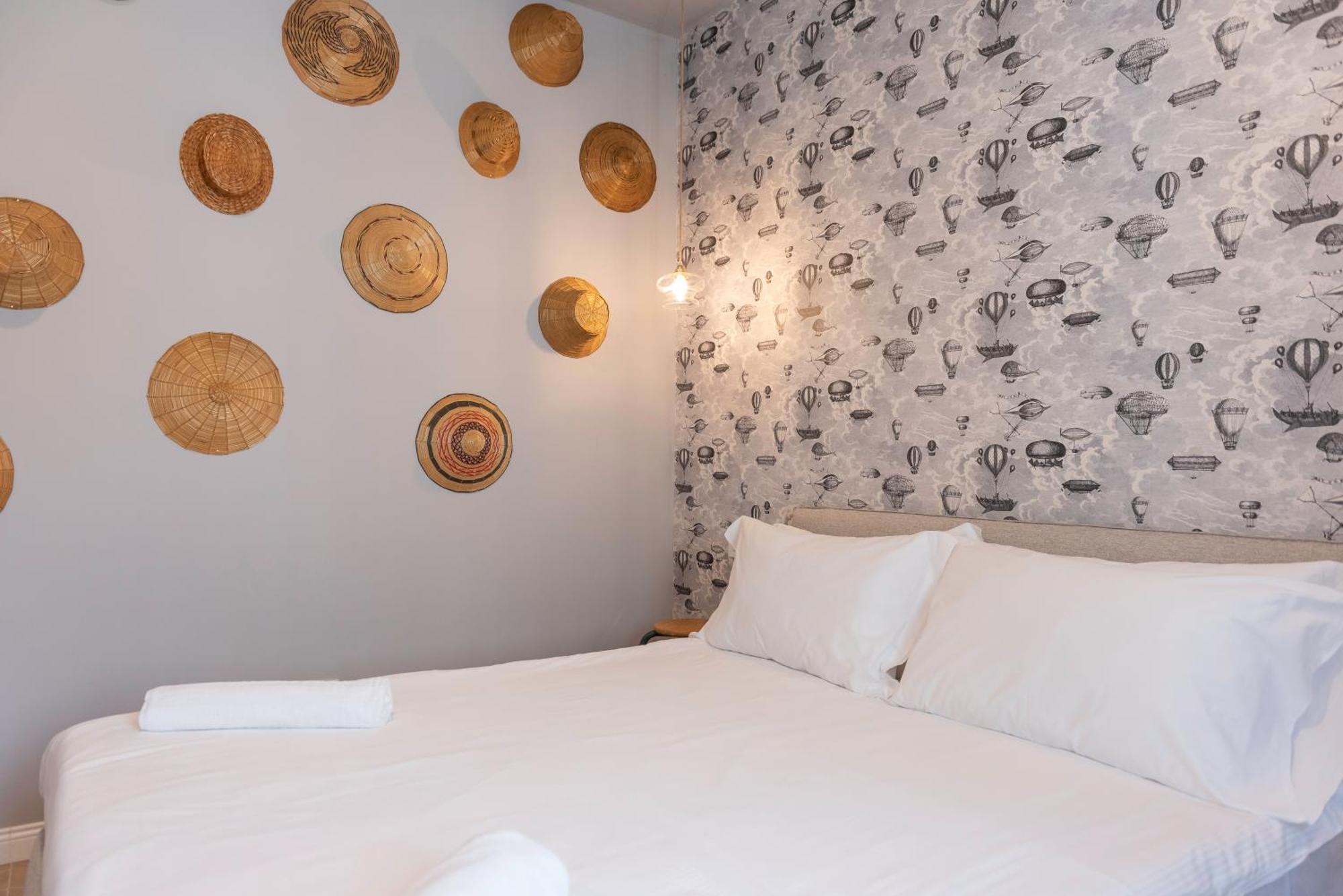 Regina Boutique Suites Terst Exteriér fotografie
